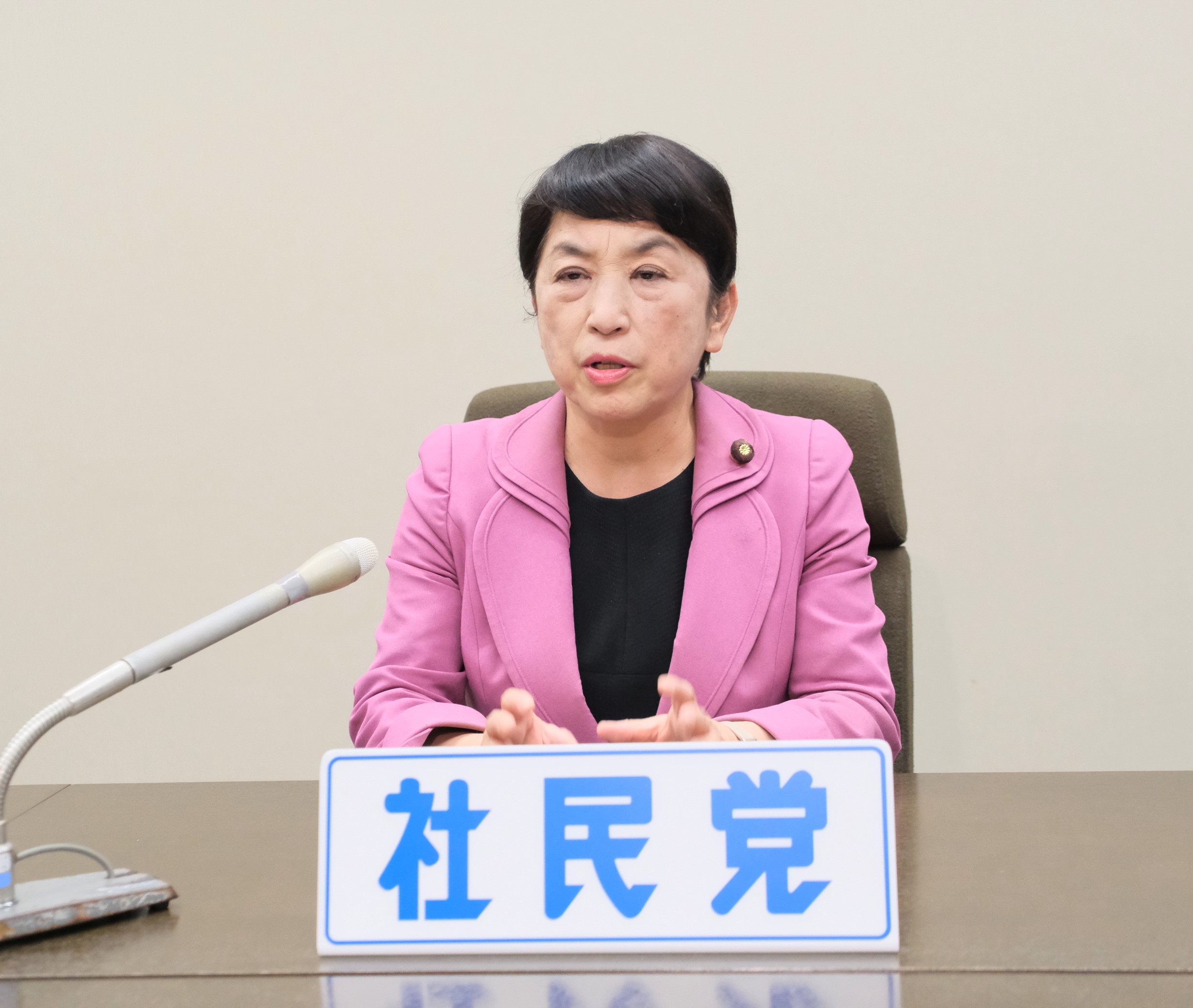 11月13日の福島党首会見】「103万円の壁」の上限を上げることに